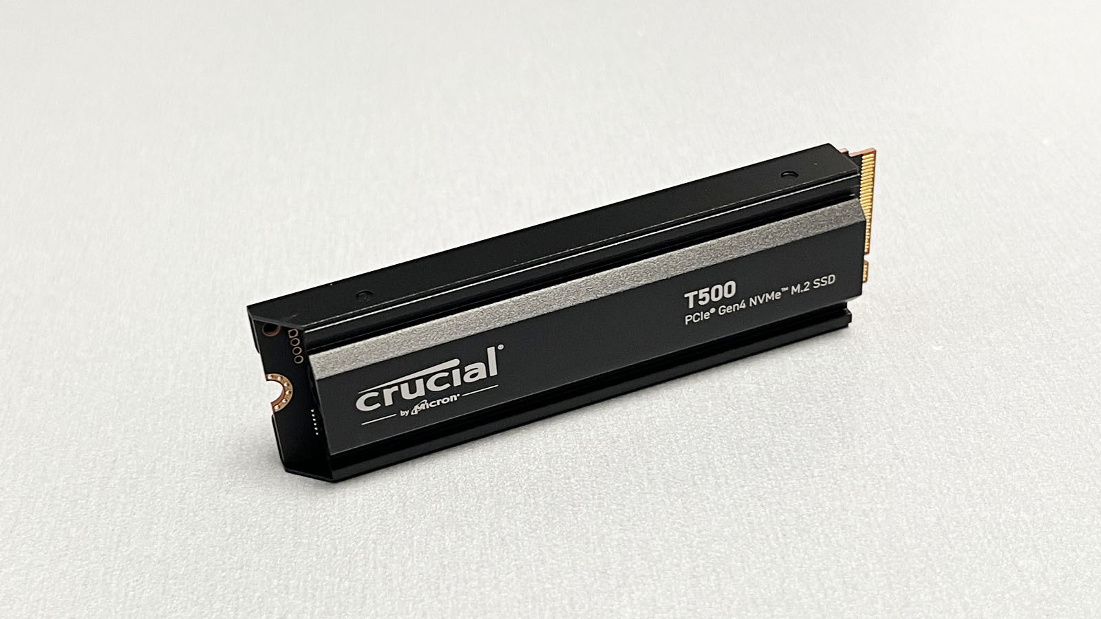 Crucial T500 2TB M.2 NVMe PCIe 4.0 SSD/Solid State Drive with Heatsink